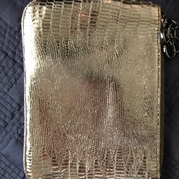 Stella and Dot Gold Distressed wristlet. - Picture 6 of 7